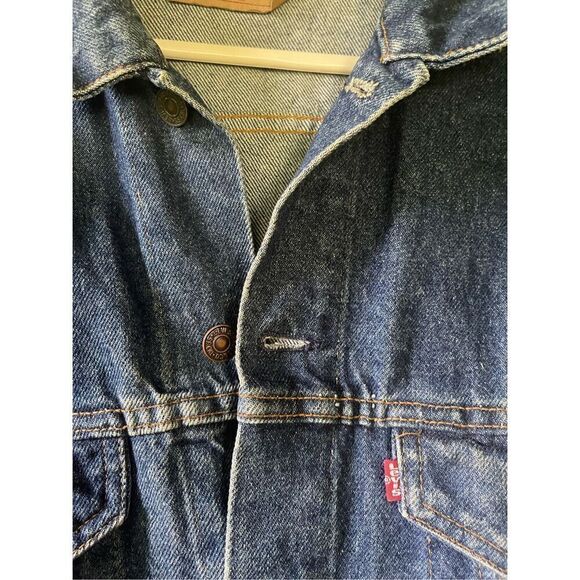 Vintage Levi’s Dark Denim Trucker M Jean Jacket 80’s Made in USA - Picture 5 of 9